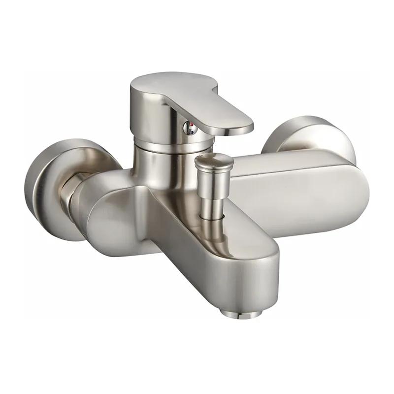 Vòi bồn tắm gắn sàn treo tường